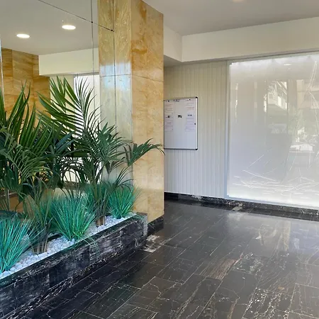 Front De Mer,plage, Piscine, Parking דירה *