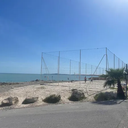 Front De Mer,plage, Piscine, Parking קאן סור מר