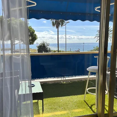 Front De Mer,plage, Piscine, Parking Apartment Cagnes-sur-Mer